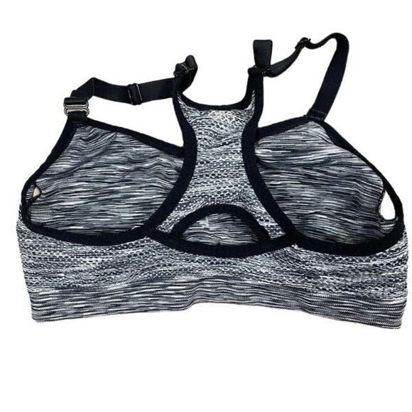 Converse sports bra - Picture 3 of 3